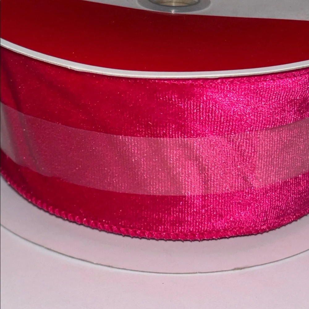 Velvet Ribbon in Deep Fuchsia 80ft Hot Pink Velvet Wire Ribbon 2 1/2”x80ft NEW